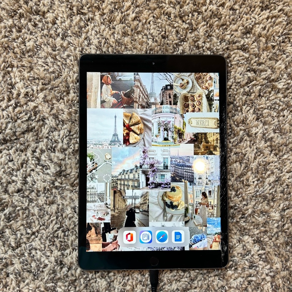Apple iPad space grey